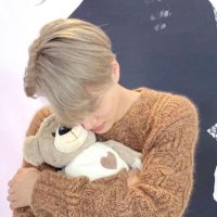 kai is back ! (@zkdlinluv) 's Twitter Profile