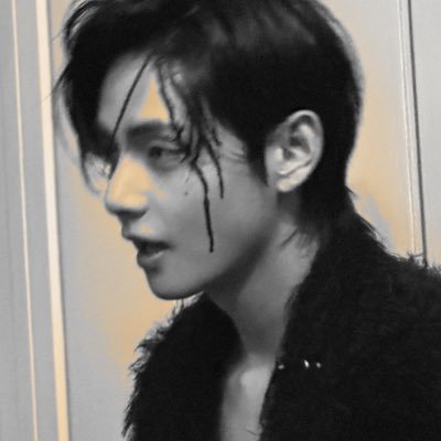 95KUKS's profile picture. 