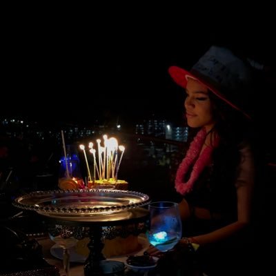 mormii_'s profile picture. 🌊🧘🏽‍♀️🌺🔝❤️‍🔥🫧🌴