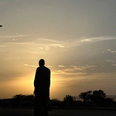 amineyb6's profile picture.