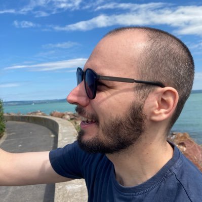 💻frontend dev 🎨design 🎮ps5, switch 📖books 🎵music ✏️drawing