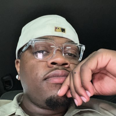 ypfchamp's profile picture. 