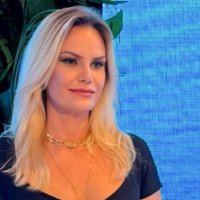 Flávia Bücker (@flaviabucker) 's Twitter Profile