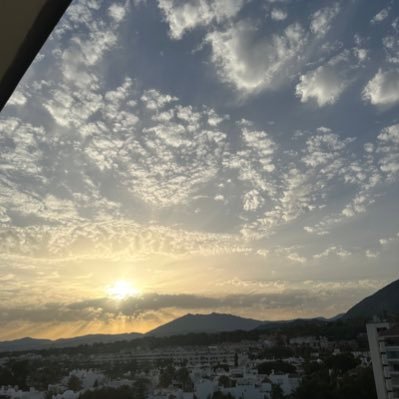 agemfpeaJ's profile picture.