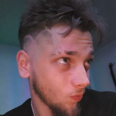 JacobLBruce's profile picture. 19 year old electrician ⚡️| Christian 🙏 | Passionate about learning 📚 | Fitness enthusiast 💪 | Always seeking ways to improve and grow 🌟