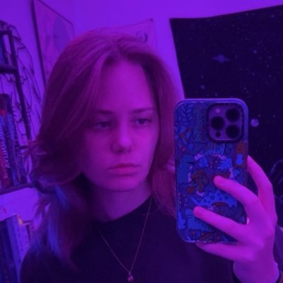 20 she/her | gay asf | architecture major | 50k+ Tiktok | variety fps twitch streamer