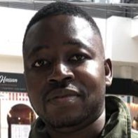 Software Engineer, enthousiaste Cloud/DevOps, Fane de sport et de musique acoustique.