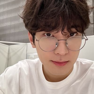let's move forward together from now on, at our own pace. - 전원우 🪐.・゜-: ✧ :- ——— boo seungkwan, boo seungkwan, boo seungkwan ✨🍀|