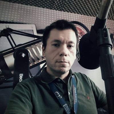 Tecnólogo en Gestión de Sistemas Operativos & Redes de Computadores egresado de la UNAB. Periodismo y Radio como afición, hincha del Atlético Bucaramanga.