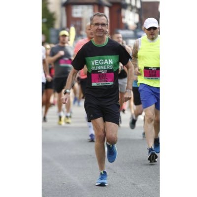 The only official Twitter page of Nigel Ⓥ Animal lover, level 10 vegan. Vegan Runner. Torpoint, Cornwall