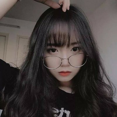 CLAREmcc's profile picture. 