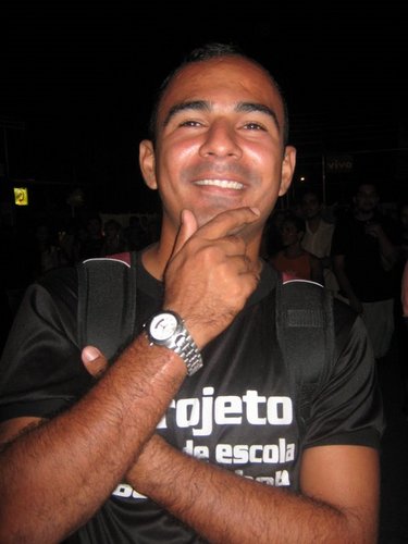 SIMPLISMENTE TRABALHADOR,ESTUDANTE.VARIOS CURSOS N AREA DE SUGURANÇA!!!!!! MAIS MEU FUNDAMENTOI E JUSUS CRISTO