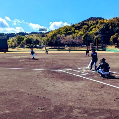 京都大学公認のインカレサークルです。初心者も経験者も楽しくソフトボールをしています！上回生の方も大歓迎です。気軽にdmください！質問箱→ （https://t.co/qlOdjUWVtB） #春から京大 #春から京女 #春から同志社 #春から同女 #春から佛大