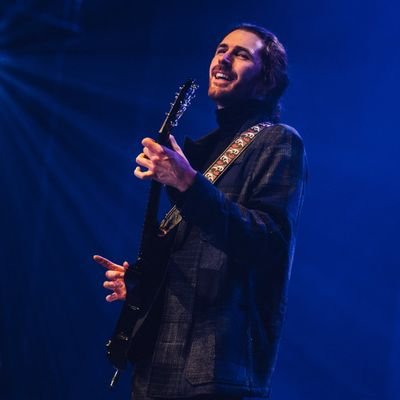 SaddysWolke's profile picture. 26 | INFJ | 🏳‍🌈  | KeqingC6R2, 👑👑👑| ChangliC1R1| Only acceptable IRL man is Hozier| Be kind to another 🌼