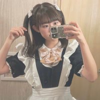 な な (@sln_7yade) 's Twitter Profile