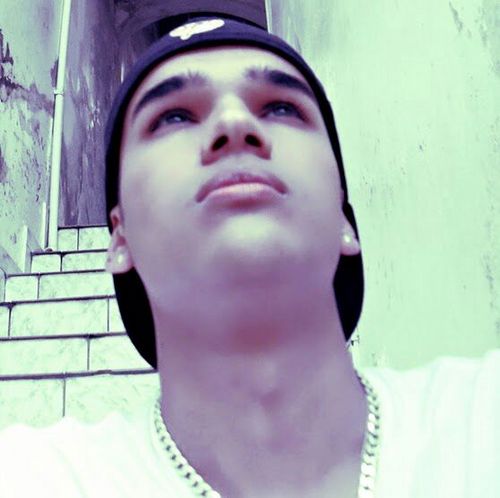 Porque eu me limitaria a 160 caracteres ?
segue ae ;))