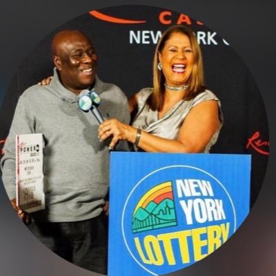 I’m Dave Johnson the winner of the powerball lottery the winning amount of $298,3 millions I’m giving out 30,000 to my first 2k followers DM