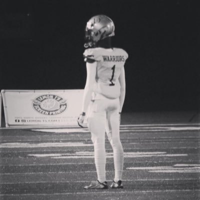 5’10,150lbs,WR/DB @Davidson High School 4.4540yd dash 3.4gpa phone#251-509-6731 https://t.co/n0f86hUOJL@