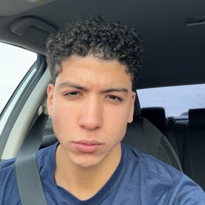🏈 Mega athlete. 🥊 fighter 💰future billionaire. instagram: @Hatim_dream. Tiktok: @Teeanger_trillionaire. YouTube: @hatimdadream