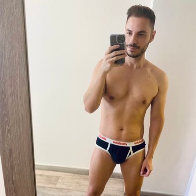 🔞🔞This is a Dan’s world. 🦄 🧚‍♀️ 🧜‍♂️🐥 🐶 IG: octrick22 no acepto perfiles vacios o sin contenido, sorry