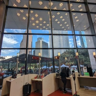 travelingusnow's profile picture. I like to travel.