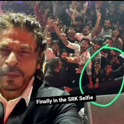 Jabra @iamsrk fan! SRK Fan Account
#Srkian #TeamSrkWarriors proud member I 

Intezar Rahega Har Saal Nov 2nd ka #SRKDay I

Got two #AskSrk replies