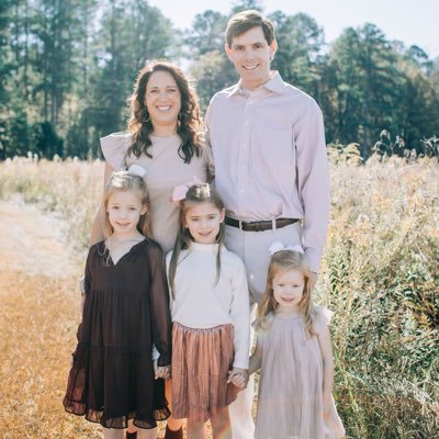 DBrianBlank's profile picture. Acts 4:13 Disciple, @KateTBlank’s Husband,#GirlDad x3, Son, Brother, @UofAlabama & @HaslamUT Alum #RollTide, @Arsenal fan, @msstate Prof; Finance: @FinProfBlank