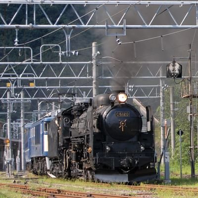 x20lunareclipse's profile picture. 鉄道写真/動画、風景📷 釜メイン 国鉄型 東武他 /車/グルメ/温泉/G党/King Gnu  時々昔の鉄道写真UPします✨　       
        ⚠You Tube 【Moon Train  channel】登録お願い致します🙇 🔗→
https://t.co/gkIxLLm8ar