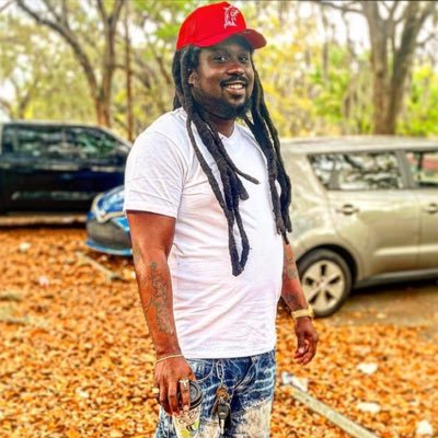 DIRTFACECASTEL2's profile picture. IM MR CASTELLANO 💴💴💴🍾🍾🍾🍾😈😈😈😈 FOLLOW MY INSTAGRAM LOADED_THINKIN_OF_RANGEROVERZ