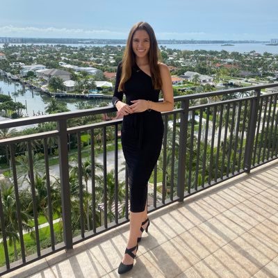 South African 🇿🇦 📍FL 🇺🇸 Premed 🫀🫁 @mappdapp Team 💙 @amsanational Membership Director🧠  VA Volunteer & Researcher🥼 ISSA PT 🏋🏻‍♀️