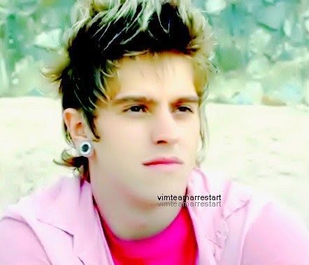Eu te amo, eu te quero como uma estrela que fez não se apagar em miiim ;) @thomasrestart Since: 16/04/11 POR: Flávia e Larissa.