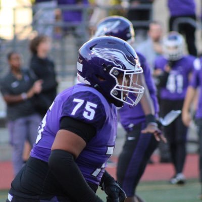 Gonzaga College High School🦅 ‘27 | DT/OL| 6’1 285 | 3.5 GPA Student Athlete | Founder - Student Athletes Creating Change (SACC)