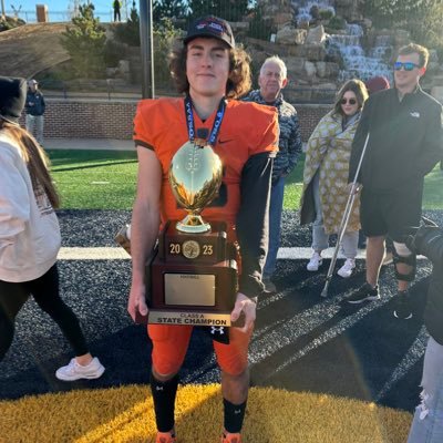 Back to Back ‘22 ‘23 🏈State Champs💍💍c/o 2025/6’0/180 lbs/4.0 GPA/QB/29 ACT/Fairview, OK/4.63 40/NCAA ID# 2209666838 https://t.co/xaRVMUcrHy