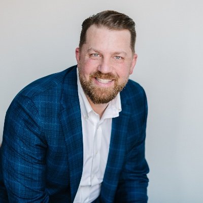 Passionate about Peer Groups| Big thinker |♫ Decent Banjo Player |Western Soul| Founder Agrigrowth