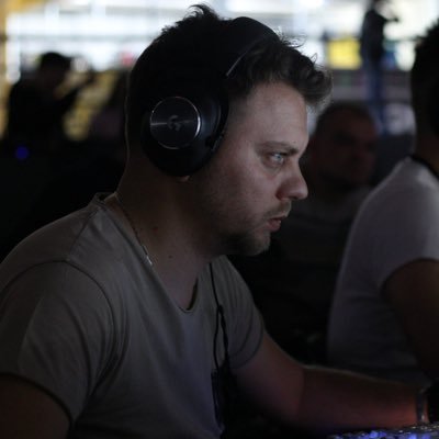 📌 Streaming on twitch | Affiliate | https://t.co/0rVvOfeOXK
📌CS caster and esport enthusiast 
📌Business inquiries: pakimatori@gmail.com