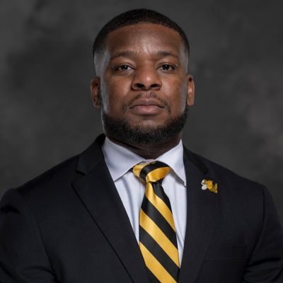 @earvin_mckenzie