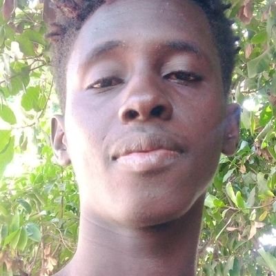 hello friend's and family my name is sainey from the Gambia 🇬🇲 in West Africa I am a Christian living with my mum and siblings ✝️🙏🙏