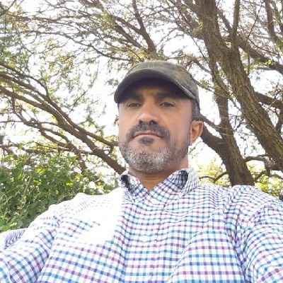 مسلم عربي يمني🇾🇪 أحب الخير للجميع وأؤمن بالتعايش بين الناس جميعا ولا احب التكبر والعنصرية
📚عملت في التعليم لثلاثة عقود.