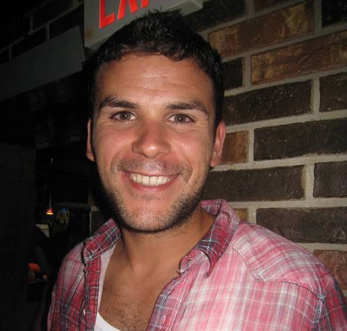 chrisbenoitpool's profile picture. Currently working @AskJulesCare