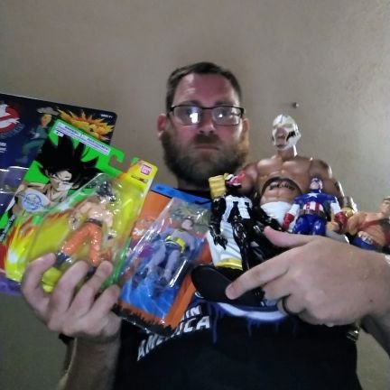 Family man, Dad, who likes to collect figures.
I post my collection, weekly pick-ups and new figures I see in the store.