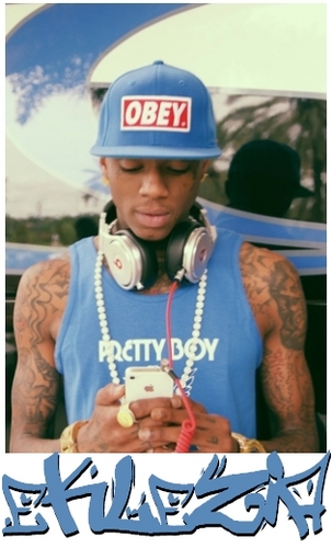 ekLeziAa's profile picture. 