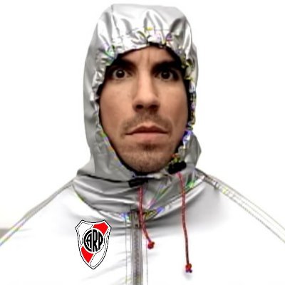 River, los Red Hot y va el tercero y va el tercero. Domador de triciclos.