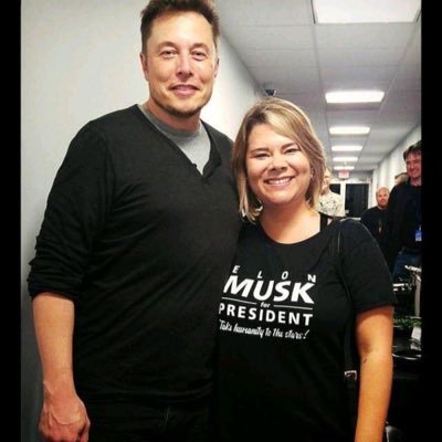 Guiding @ElonMusk's vision for a better future through SpaceX, Tesla, Neuralink, and more. & | Tech enthusiast, dream chaser, and innovation advocate.🚀