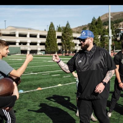 Offensive coordinator/QB coach at Pioneer Valley high. Jordan QB Development QB training. central coast CA. https://t.co/g123lM2Zb7