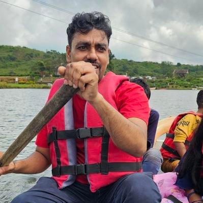 Habeebmm2410885's profile picture. 