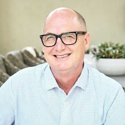 Thompson_Wayne's profile picture. Me: Hey Google, who knows #AI? G: Wayne Thompson is a Professor of Practice in Analytics  at #NCSU.   He interests include #datascience & #machinelearning.