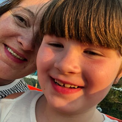 AngieWhited75's profile picture. a mother of 3 beautiful girls💜 live each day like it's your last