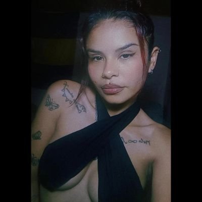 adrii_espindola's profile picture. 💙💛💙
Por muchos colores que tenga ese ramo no quiero esas flores 🌷