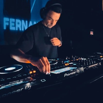 FSiqueira6's profile picture. 🇺🇸 Chicago | 🇧🇷 
// DJ / Music