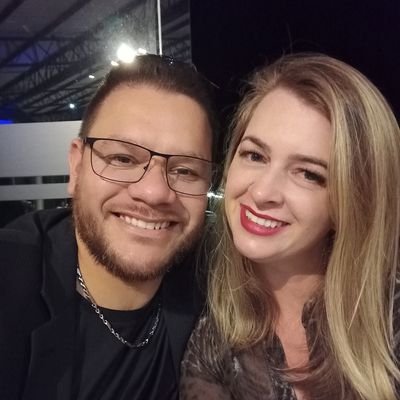 Pai 👨👩👧, Cientista TI 🧑💻, Motorista🚐, Sushiman🔪🍣 e Gremista🇪🇪.